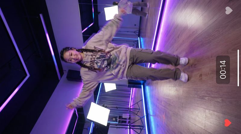 看片青春电影视频